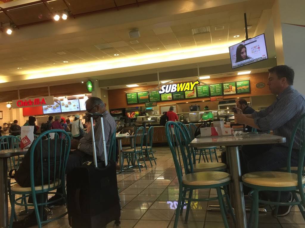 Subway Restaurants | restaurant | 8800 Essington Ave, Philadelphia, PA 19153, USA | 2156660755 OR +1 215-666-0755