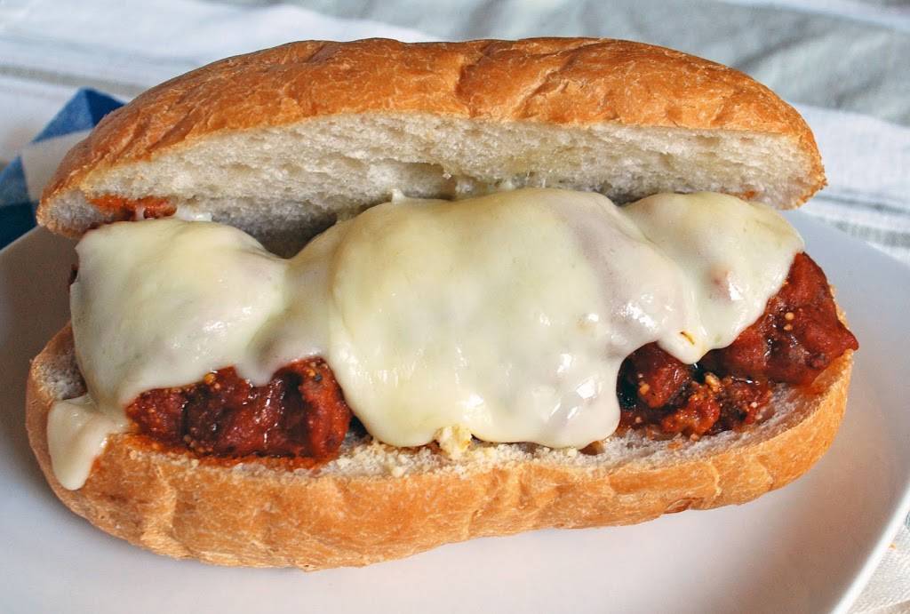 Giant Manhattan Pizza | meal delivery | 1412 Burton Mesa Blvd, Lompoc, CA 93436, USA | 8057334777 OR +1 805-733-4777