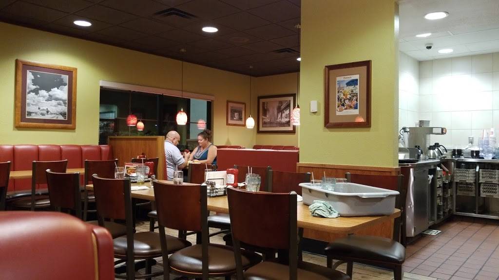Dennys | restaurant | 14240 US-395, Adelanto, CA 92301, USA | 7605309983 OR +1 760-530-9983
