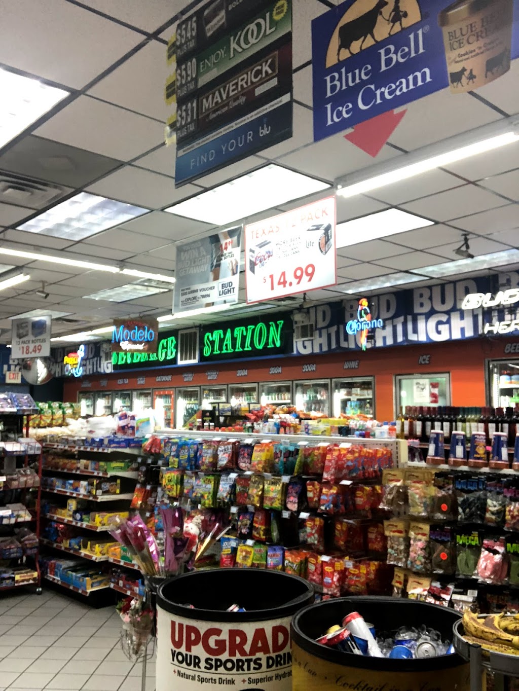 Shell | restaurant | 820 S Walton Walker Blvd, Dallas, TX 75211, USA | 2143313544 OR +1 214-331-3544