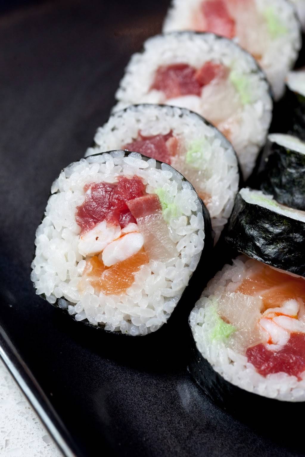 Mikuni | Arden Fair | restaurant | 1735 Arden Way, Sacramento, CA 95815, USA | 9165642114 OR +1 916-564-2114