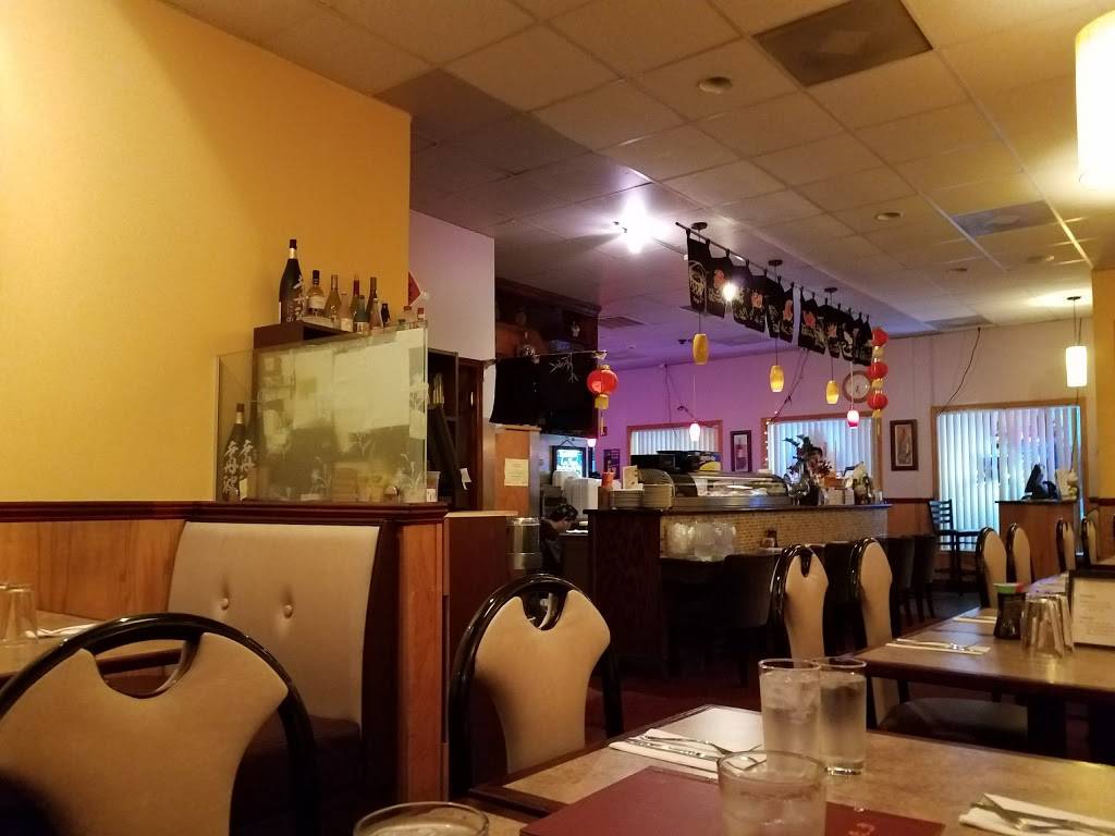 Double Dragon | restaurant | 412 22nd St, Lombard, IL 60148, USA | 6308898989 OR +1 630-889-8989