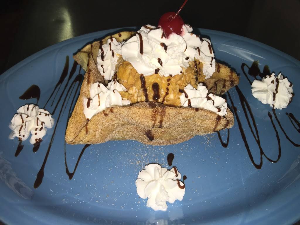 Acambaro Mexican Restaurant Fayetteville | restaurant | 2605 N College Ave, Fayetteville, AR 72703, USA | 4794423454 OR +1 479-442-3454