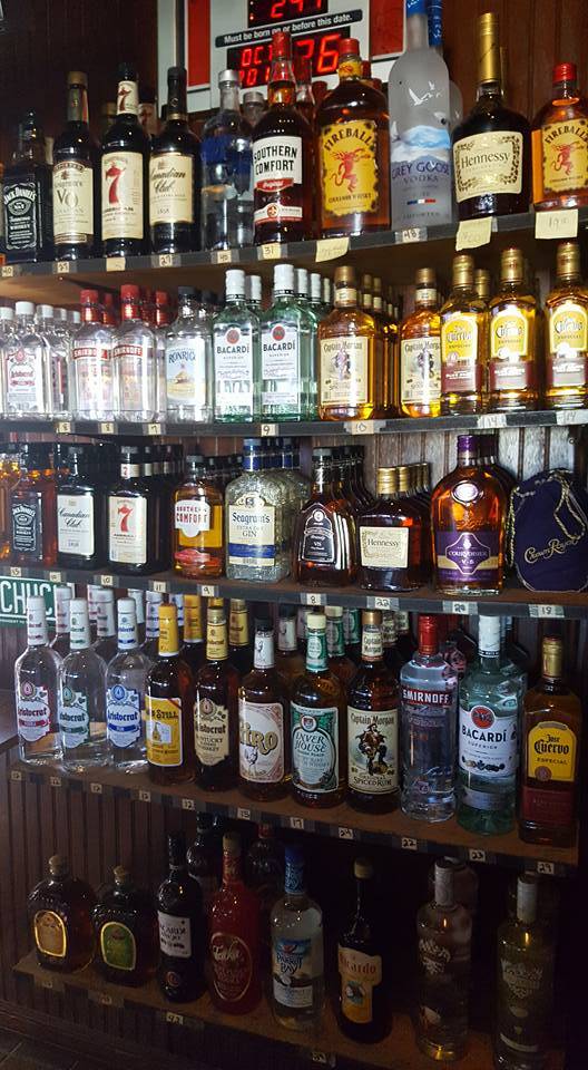 Charlies 2 Pub & Grill | restaurant | 3239 S US-1, Fort Pierce, FL 34982, USA | 7724295300 OR +1 772-429-5300