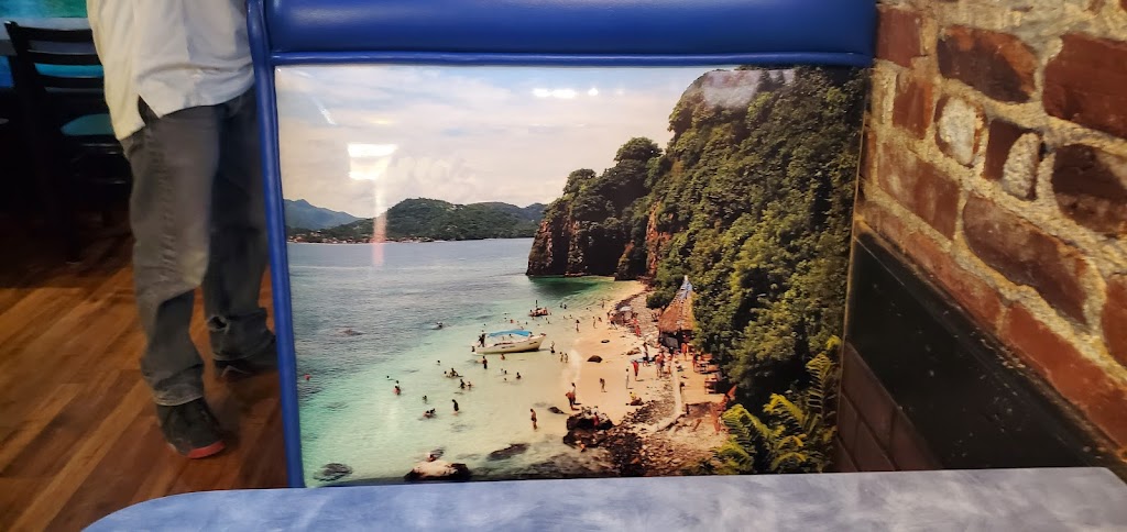 El malecon | restaurant | 58 E Mill Ave, Porterville, CA 93257, USA | 5598547102 OR +1 559-854-7102