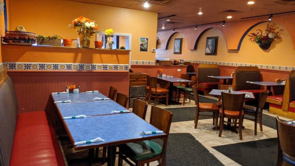 Ixtapa Cantina | restaurant | 18 Mt Auburn St, Watertown, MA 02472, USA | 6177446585 OR +1 617-744-6585