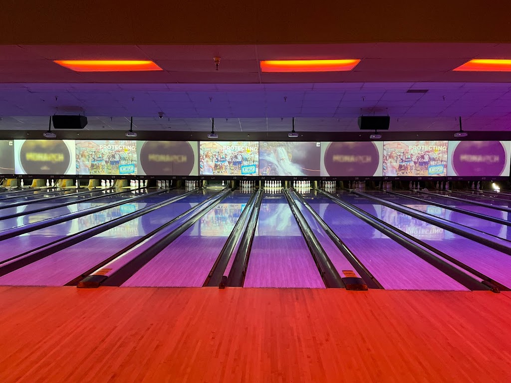 Bowlero San Marcos | restaurant | 945 W San Marcos Blvd, San Marcos, CA 92069, USA | 7607447000 OR +1 760-744-7000