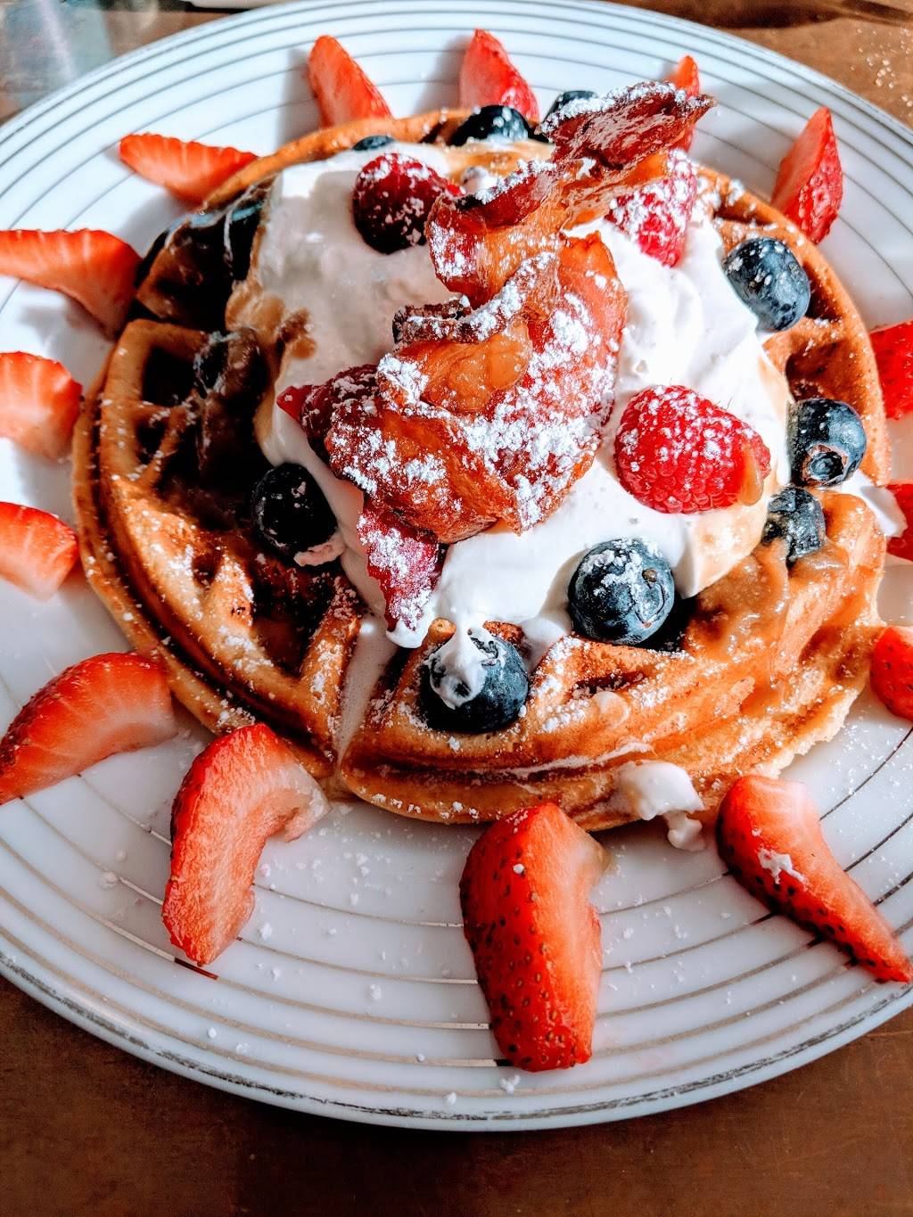 Red Hill Station | restaurant | 803 Cortland Ave, San Francisco, CA 94110, USA | 4157570480 OR +1 415-757-0480