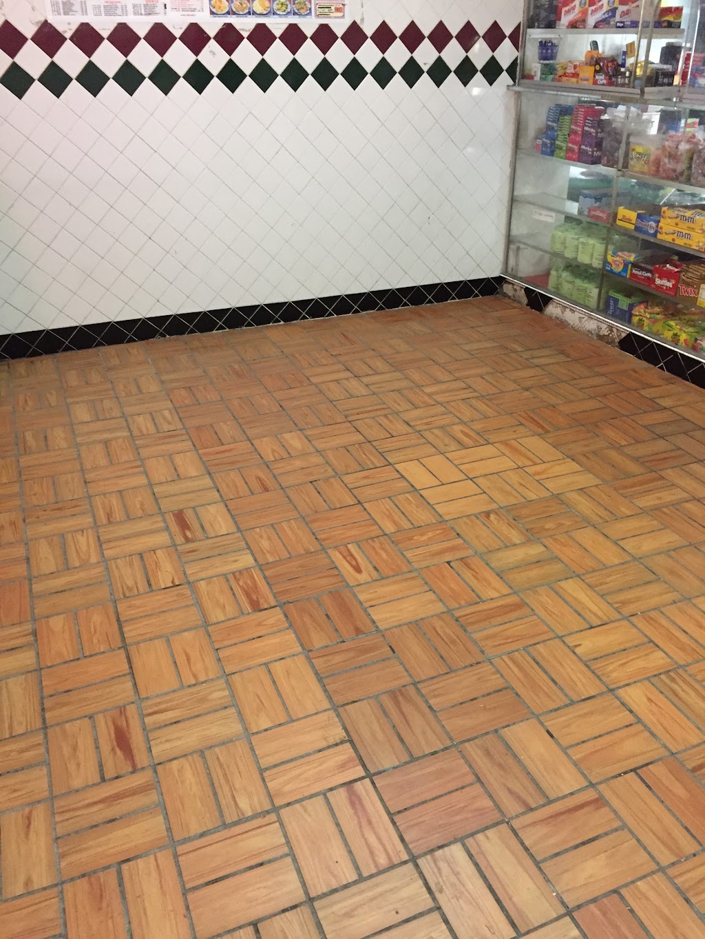 Lin Jin Chinese Restaurant | restaurant | 2006 Ridge Ave, Philadelphia, PA 19121, USA | 2157631970 OR +1 215-763-1970