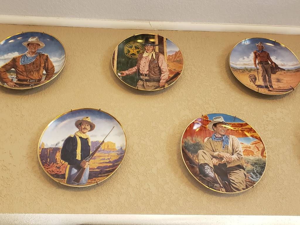 Mesa Community Restaurant | restaurant | 535 N Country Club Dr, Mesa, AZ 85201, USA | 4808330128 OR +1 480-833-0128