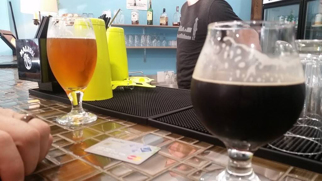 Cameo Pizza | restaurant | 272 Delaware Ave, Put-In-Bay, OH 43456, USA | 4192854444 OR +1 419-285-4444