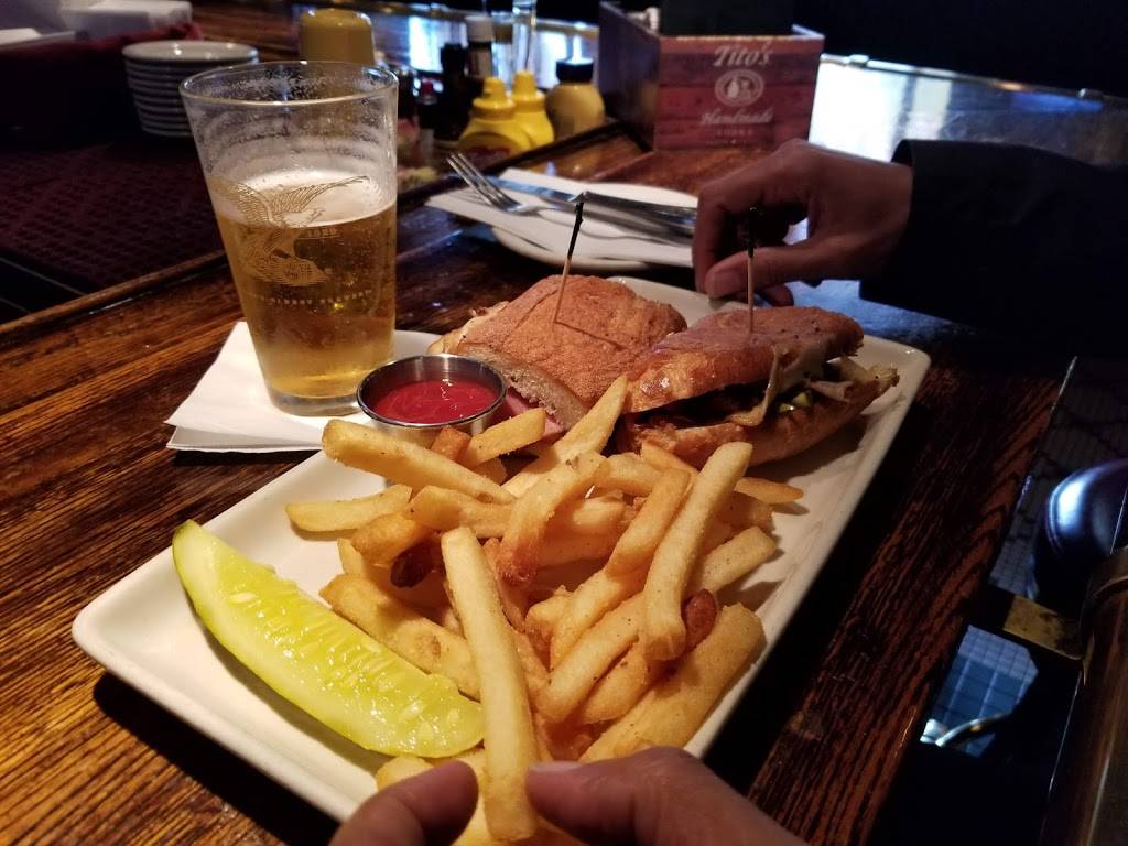 Winberies Restaurant & Bar | restaurant | 1 Palmer Square, Princeton, NJ 08542, USA | 6099210700 OR +1 609-921-0700