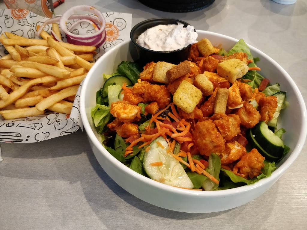 Buffalo Wings & Rings | restaurant | 11751 S Cleveland Ave, Fort Myers, FL 33907, USA | 2392043100 OR +1 239-204-3100