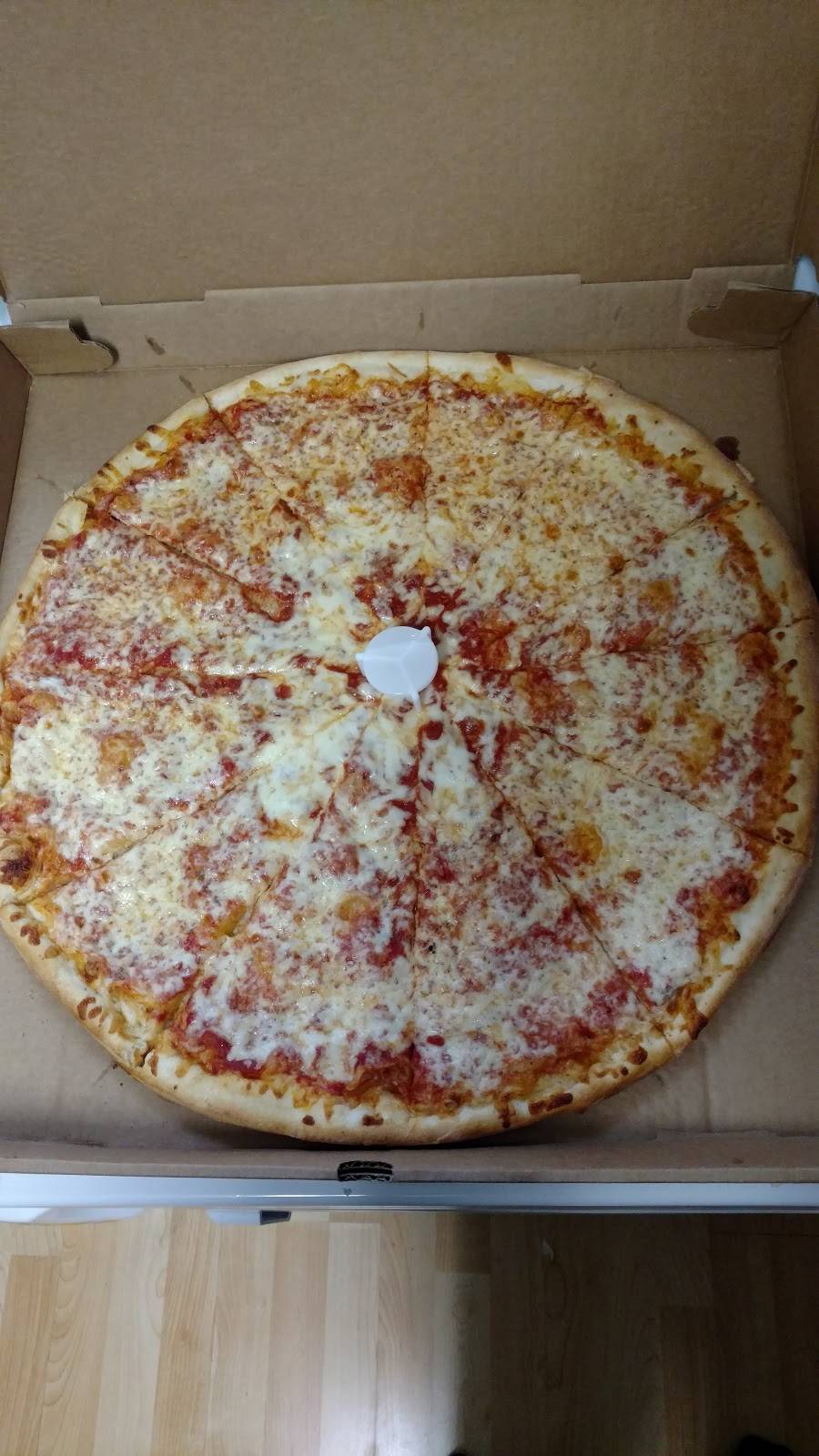 New Yorker Pizzeria & Pasta | restaurant | 328 Central Ave, Albany, NY 12206, USA | 5184650101 OR +1 518-465-0101