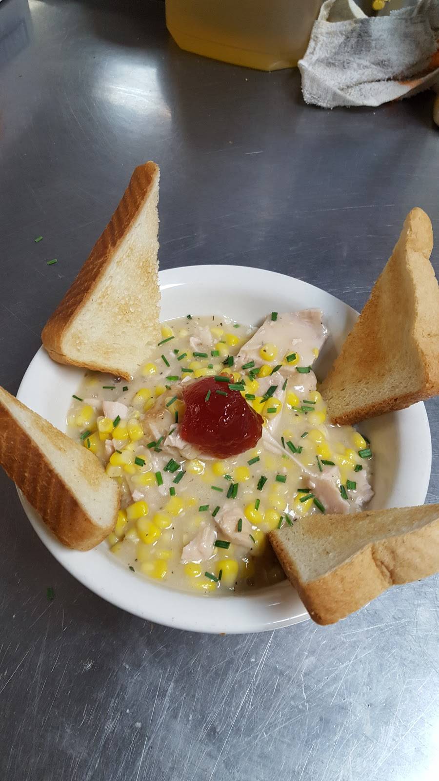 Cousin Marios Italian Restaurant & Bar | restaurant | 5401 Harding Hwy #1, Mays Landing, NJ 08330, USA | 6096252523 OR +1 609-625-2523