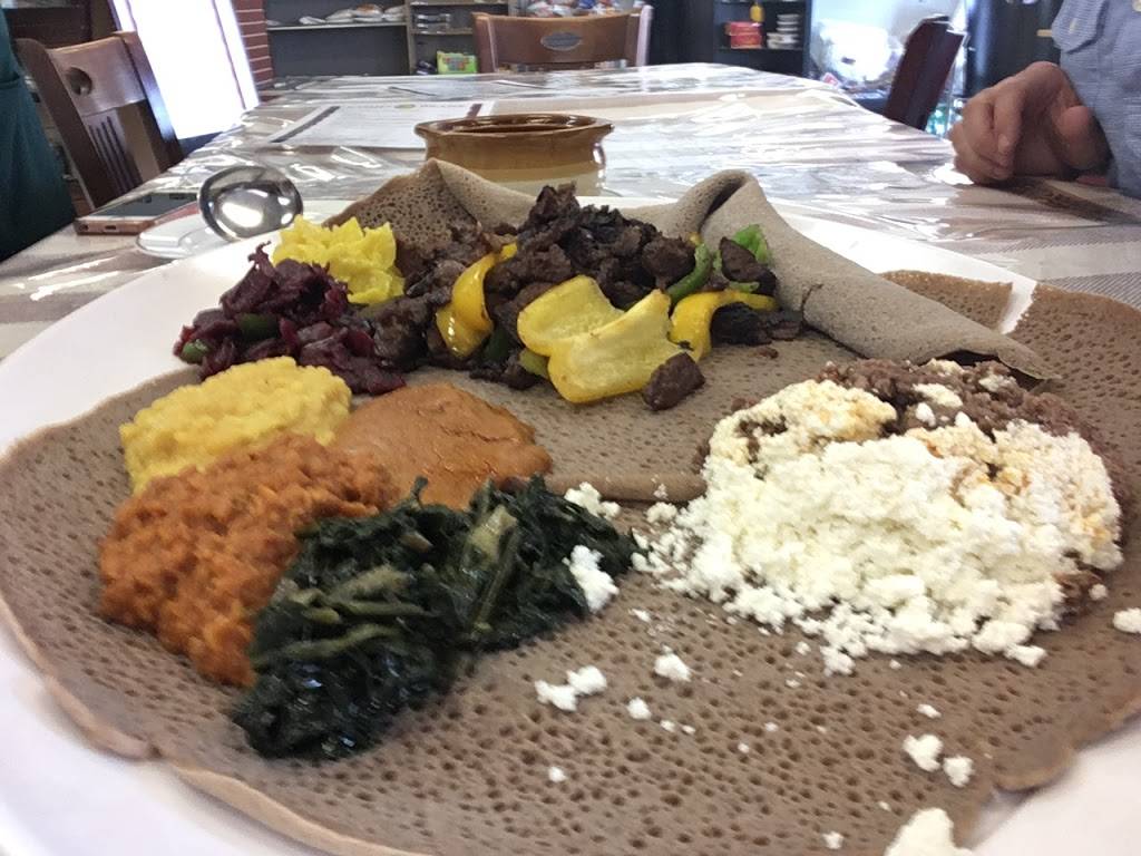 Ethio Beans Ethiopian Restaurant and Cafe | restaurant | 171 S Schmale Rd, Carol Stream, IL 60188, USA | 6308683946 OR +1 630-868-3946