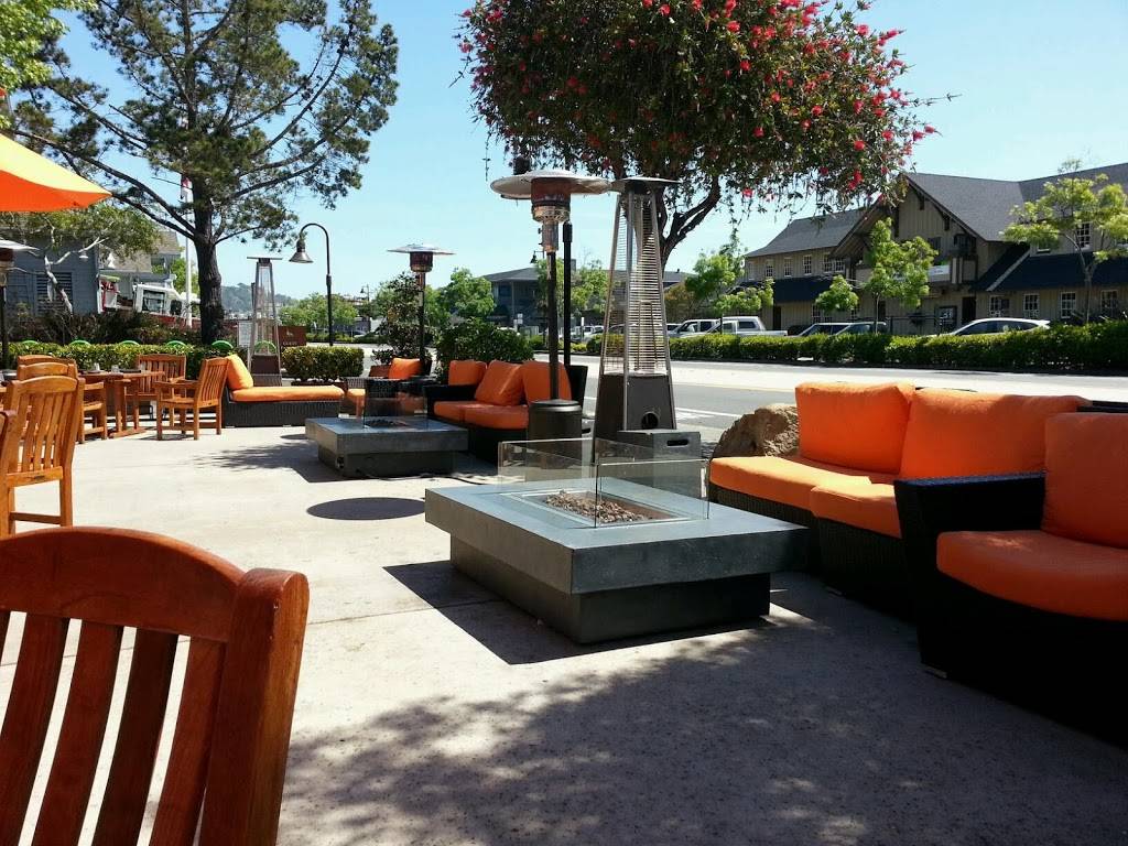 Tiburon Tavern | restaurant | 1651 Tiburon Blvd Suite B, Tiburon, CA 94920, USA | 4154355996 OR +1 415-435-5996