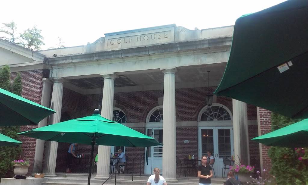 Catherines In the Park | restaurant | 58 Roosevelt Dr, Saratoga Springs, NY 12866, USA | 5185834657 OR +1 518-583-4657