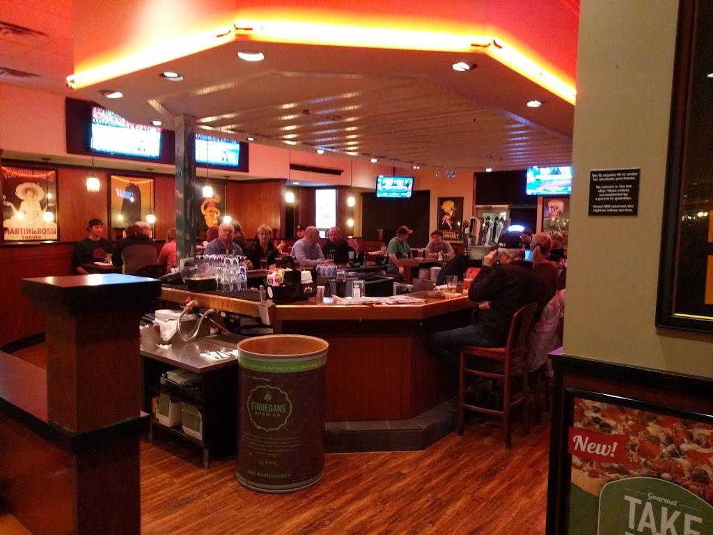 Green Mill Restaurant & Bar | restaurant | 4355 Pheasant Ridge Dr NE, Blaine, MN 55449, USA | 7637929400 OR +1 763-792-9400