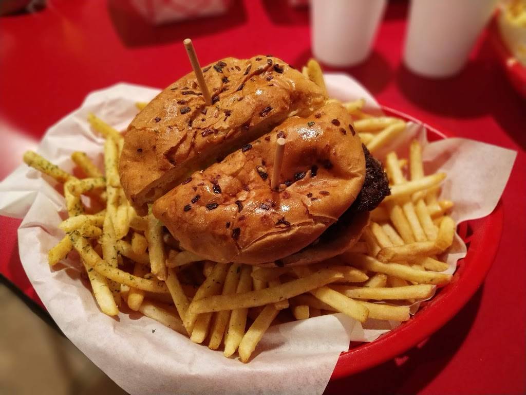 Little Nugget Diner | restaurant | 233 N Virginia St, Reno, NV 89501, USA | 7754205203 OR +1 775-420-5203