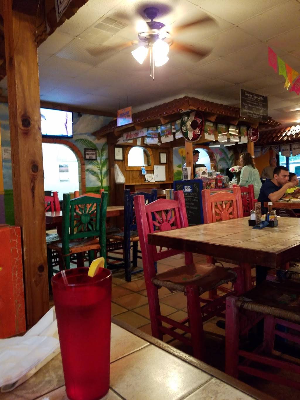 La Huerta Mexican Restaurant | restaurant | 1915 Main St, Van Buren, AR 72956, USA | 4794710113 OR +1 479-471-0113