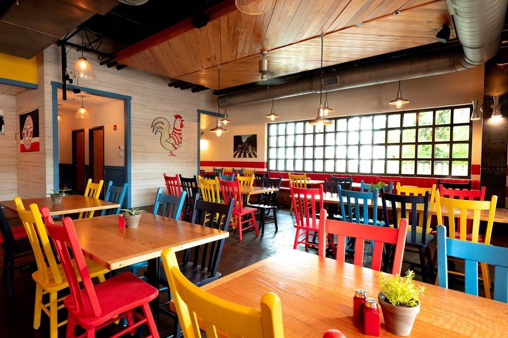 Waldos Chicken and Beer | restaurant | 1120 4th Ave N Suite 103, Nashville, TN 37208, USA | 6156103394 OR +1 615-610-3394