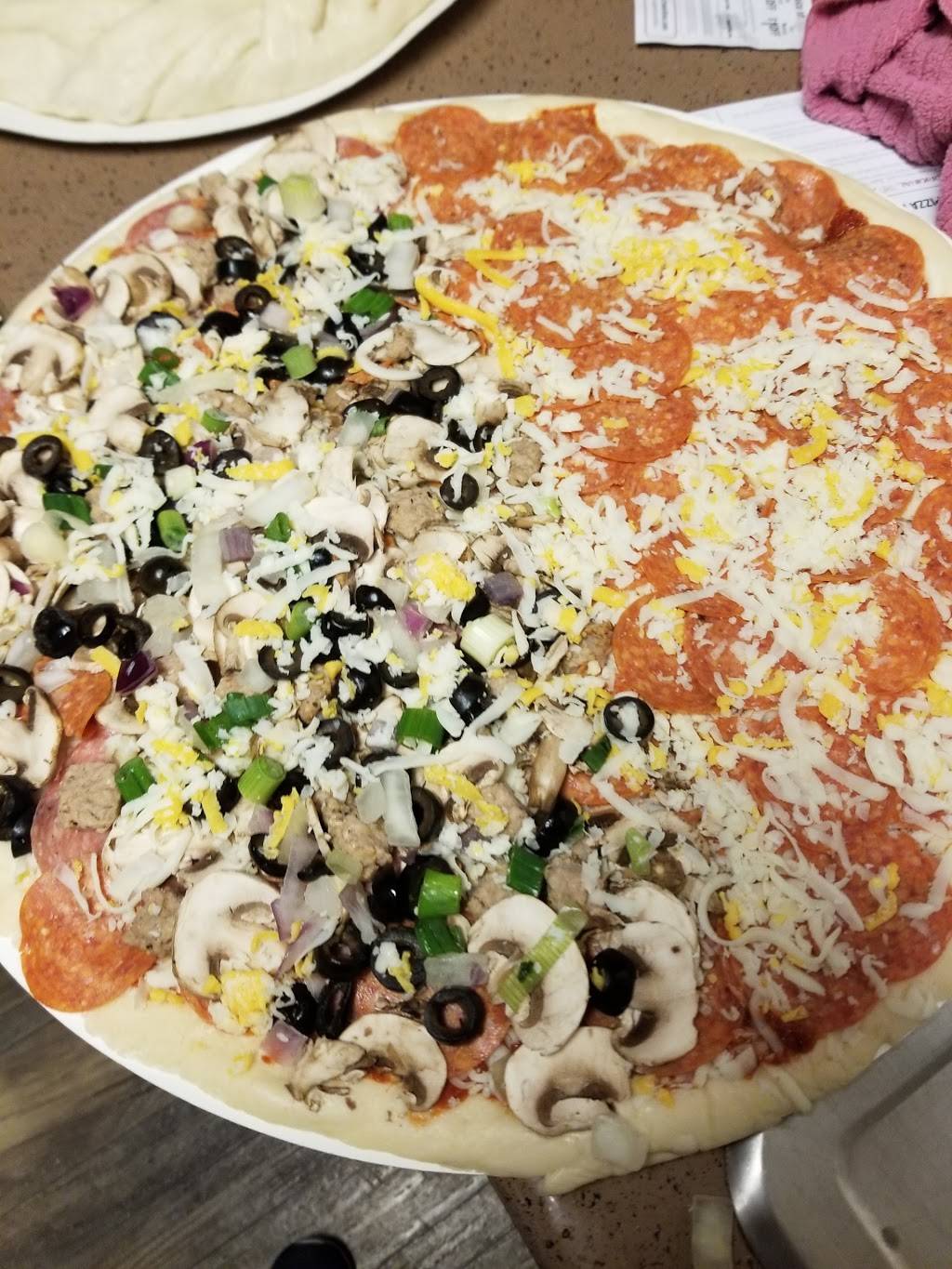 Papa Murphys Take N Bake Pizza | meal takeaway | 20895 Redwood Rd, Castro Valley, CA 94546, USA | 5108867272 OR +1 510-886-7272