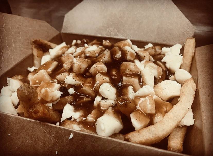 Meatheads Grill | meal takeaway | 915 Watters Rd, Orléans, ON K4A 3K5, Canada | 6134248383 OR +1 613-424-8383