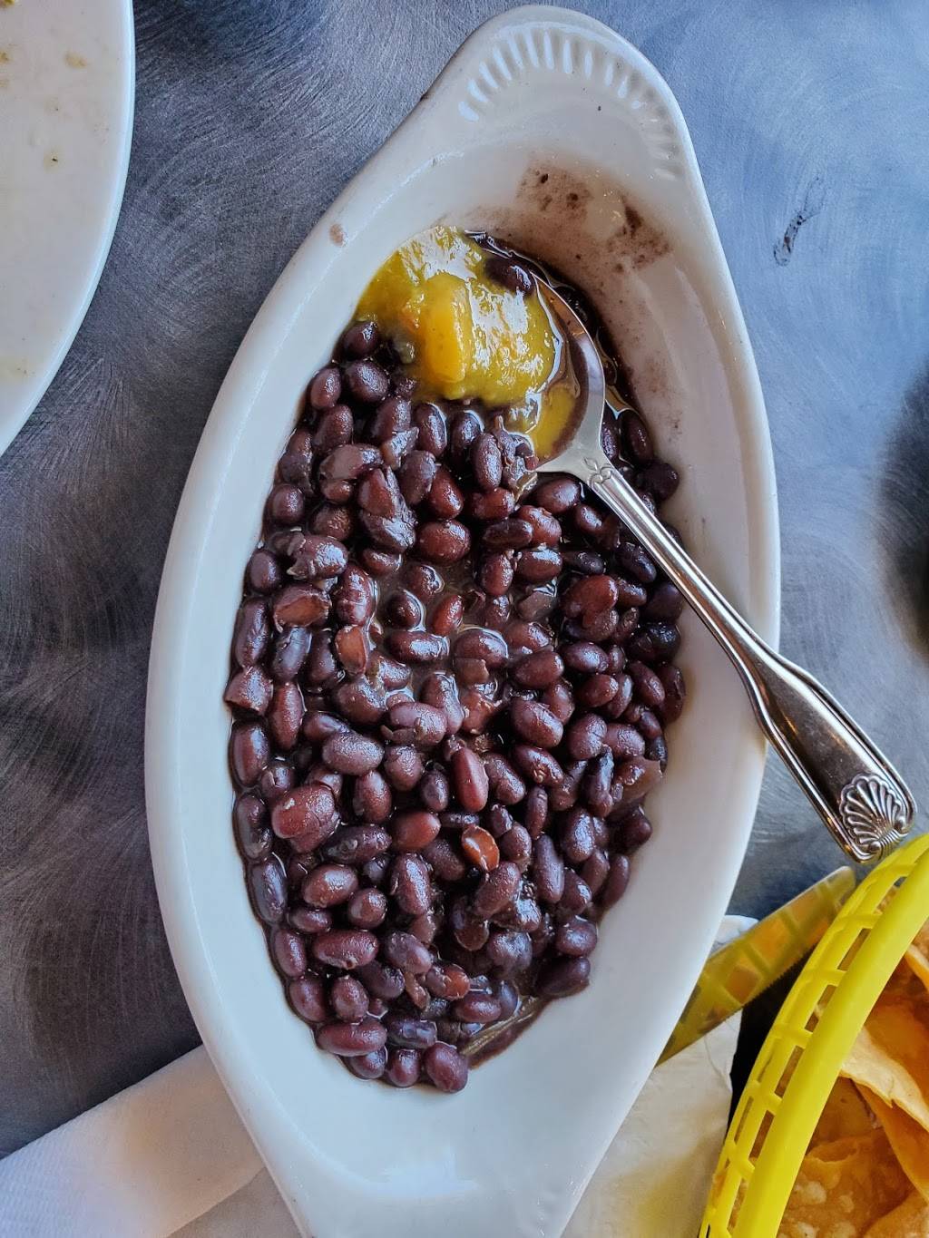 BAHA Mexican Restaurant | restaurant | 2 Mill St, Natick, MA 01760, USA | 5086552242 OR +1 508-655-2242