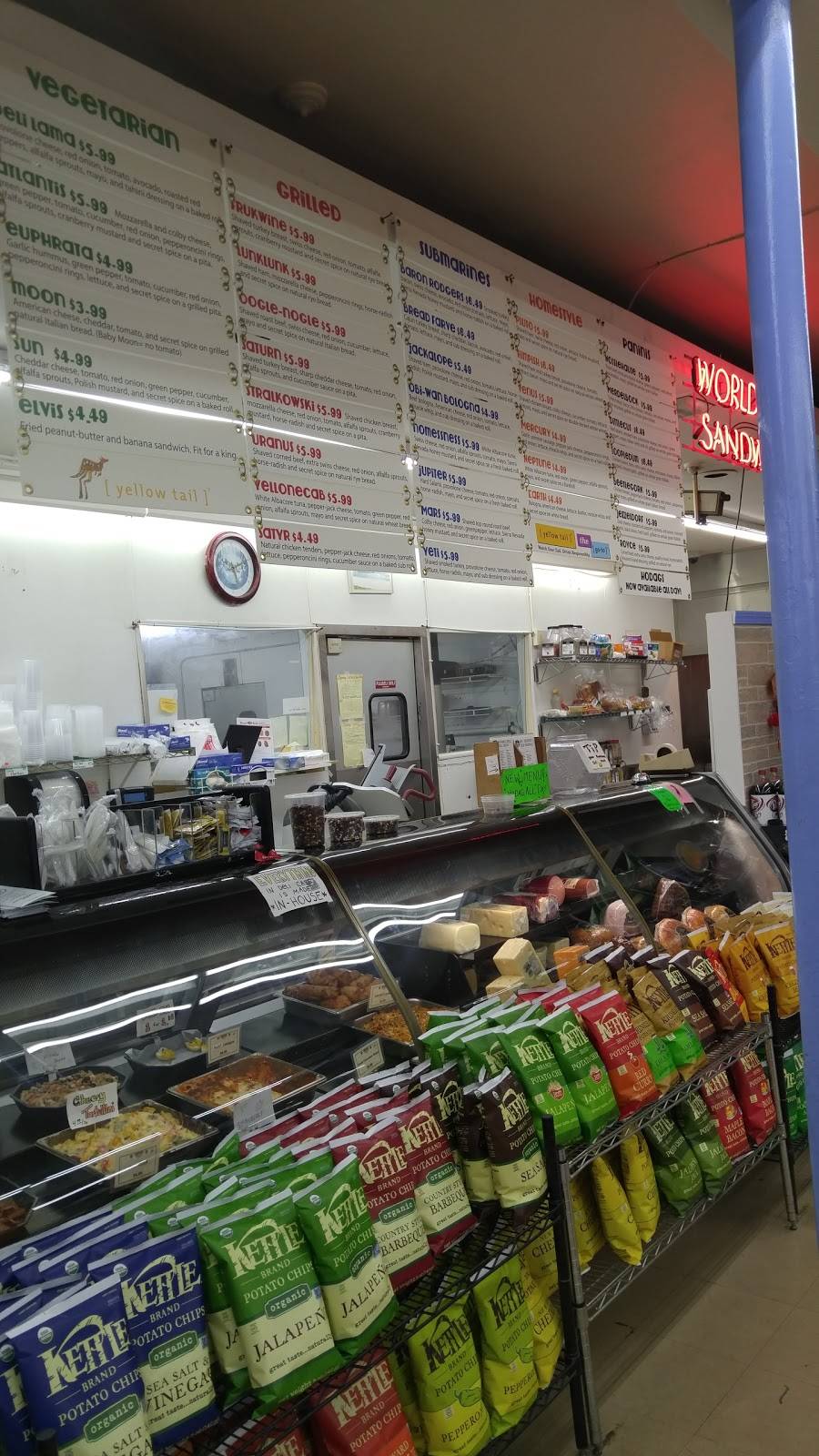 Koppas Fulbeli Deli | restaurant | 1940 N Farwell Ave, Milwaukee, WI 53202, USA | 4142731273 OR +1 414-273-1273