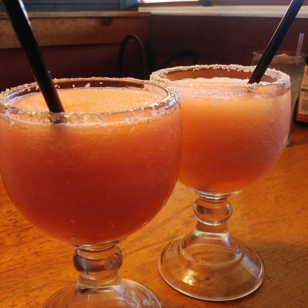 Logans Roadhouse | restaurant | 277 Dogwood Blvd, Flowood, MS 39232, USA | 6019199845 OR +1 601-919-9845