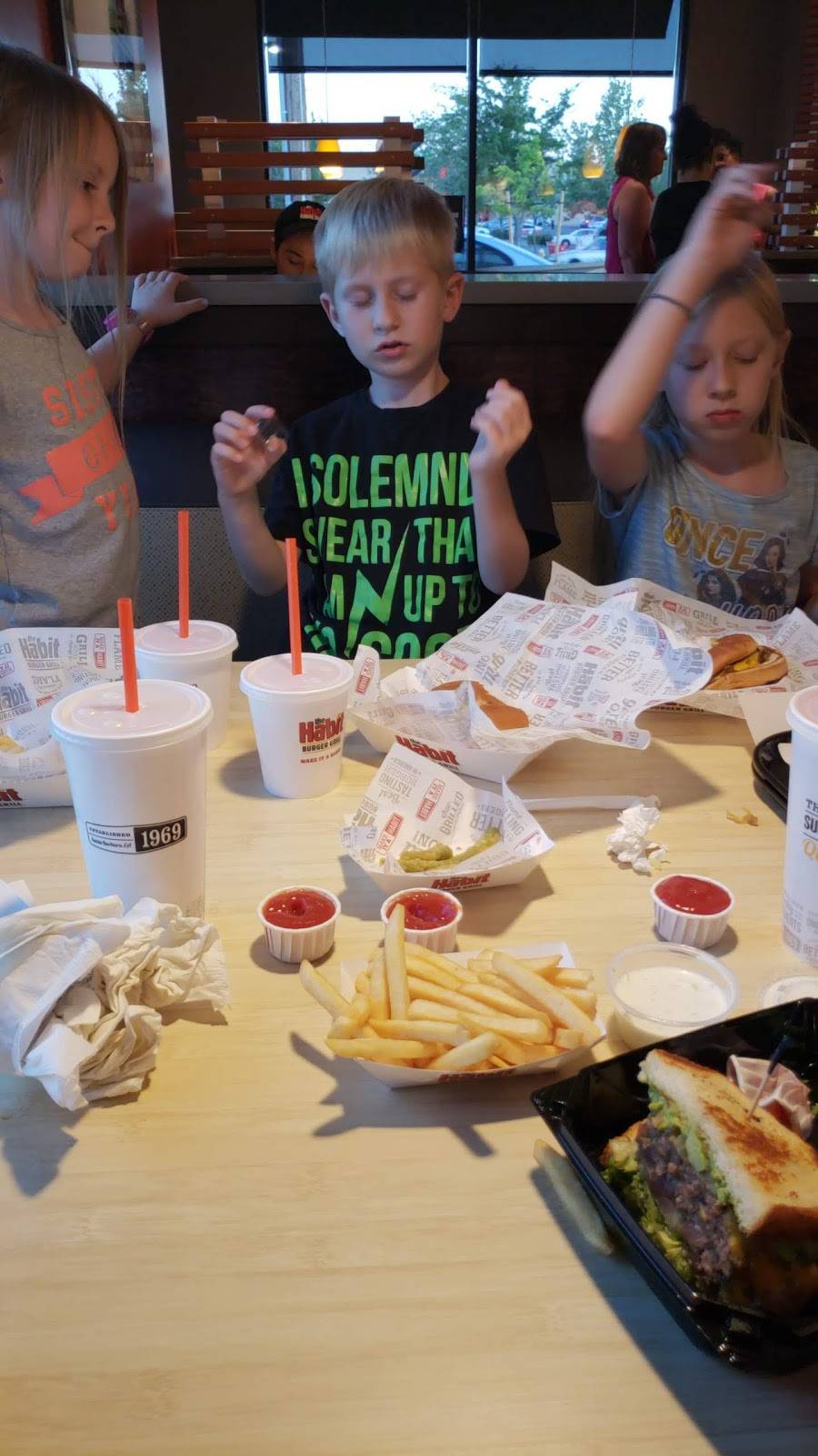 The Habit Burger Grill | restaurant | 1027 W Ave J15, Lancaster, CA 93534, USA | 6614292971 OR +1 661-429-2971