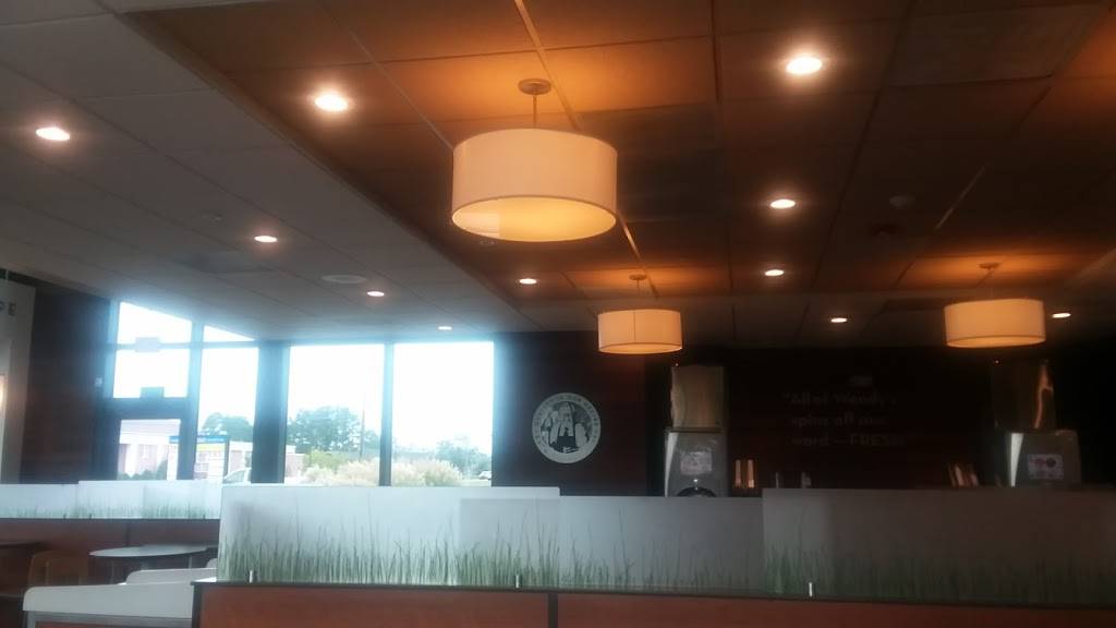 Wendys | restaurant | 3107 N Oak St, Valdosta, GA 31602, USA | 2292441102 OR +1 229-244-1102