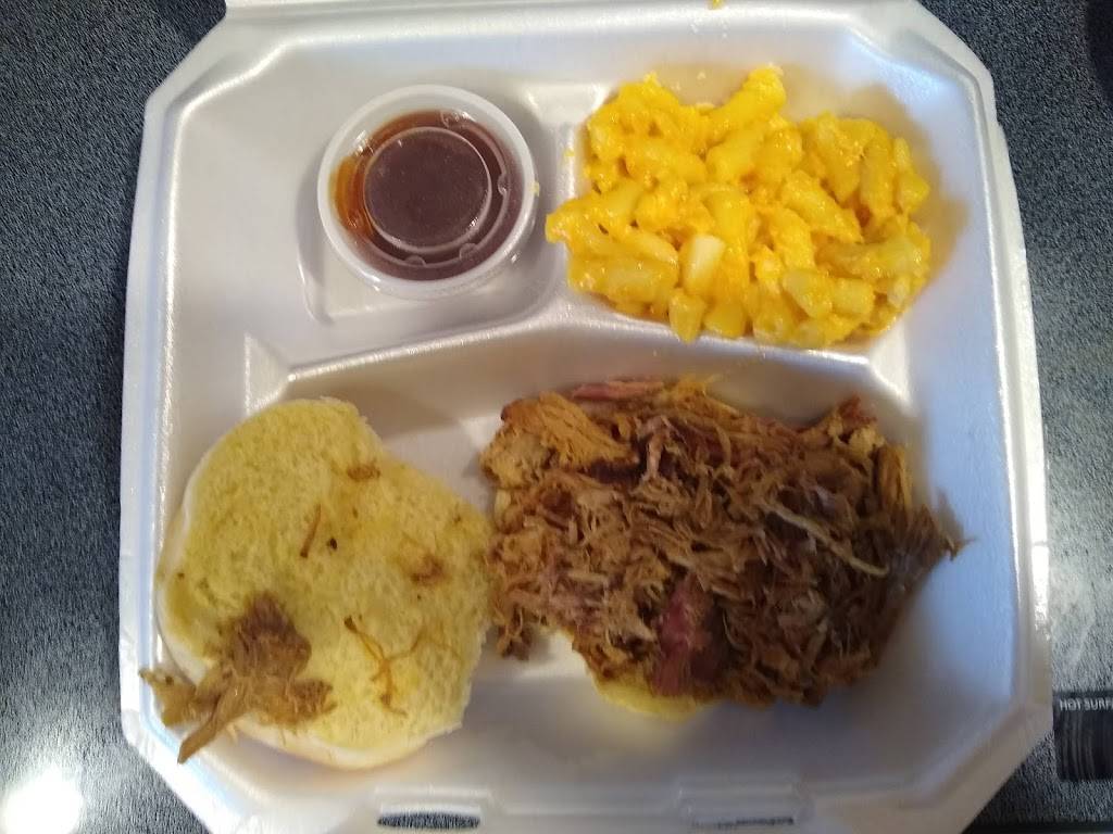 Papa Joes Hometown BBQ | restaurant | 66 S Main St, Pataskala, OH 43062, USA | 7409194201 OR +1 740-919-4201