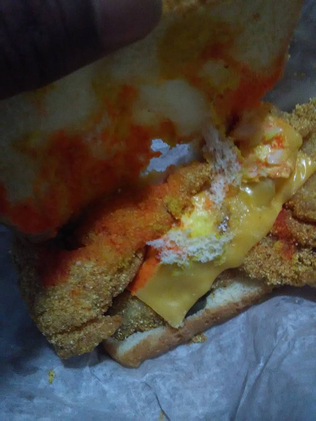 Whites Fish & BBQ | restaurant | 3405 Clarksville Pike, Nashville, TN 37218, USA | 6155939001 OR +1 615-593-9001