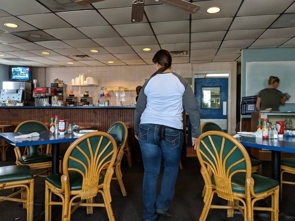 Portside Galley | restaurant | 101 George J King Blvd #4, Cape Canaveral, FL 32920, USA | 3218680018 OR +1 321-868-0018