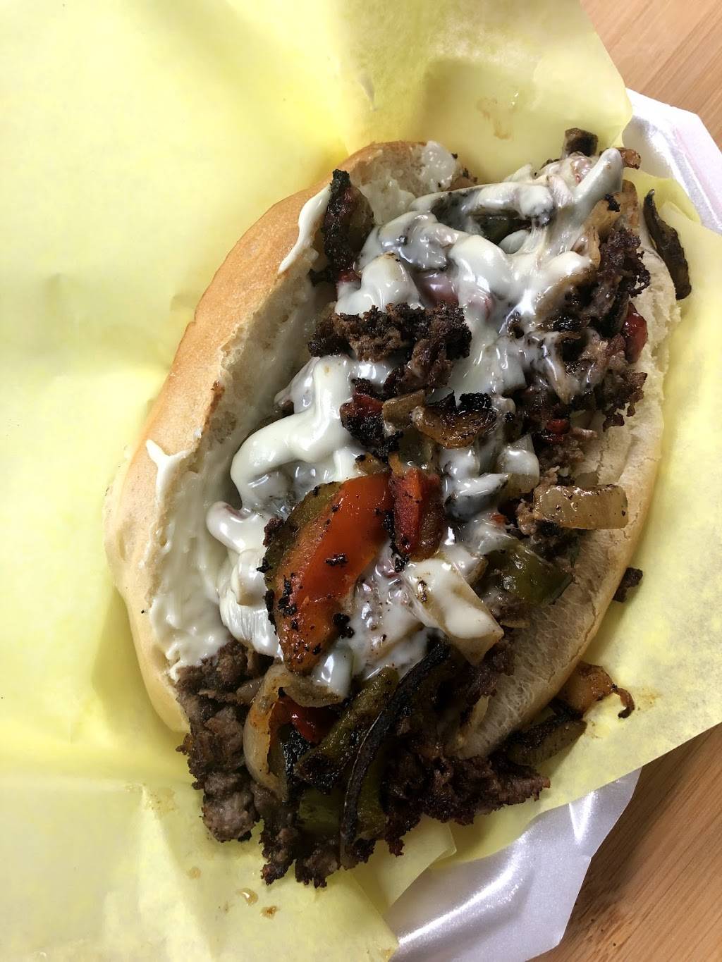 Take Out Burgers | restaurant | 795 W Wheatland Rd, Duncanville, TX 75116, USA | 9722835106 OR +1 972-283-5106