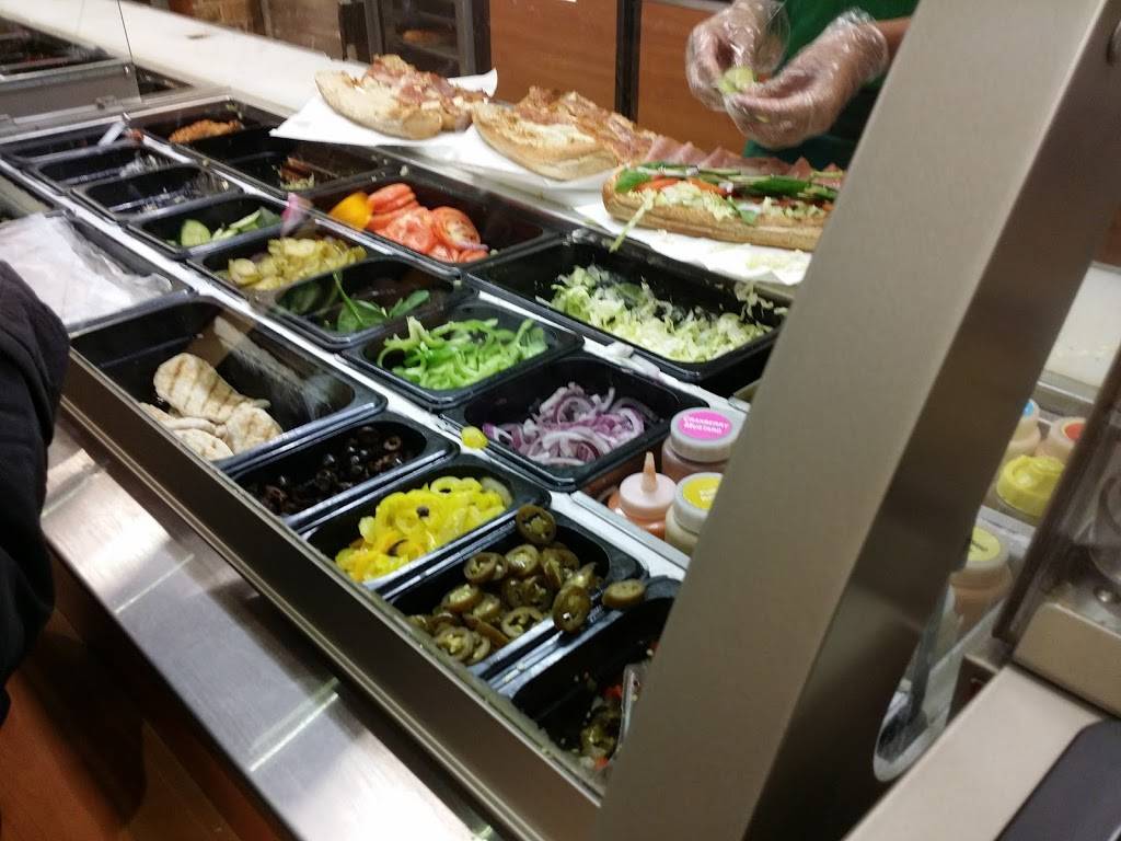 Subway Restaurants | restaurant | 3323 Vollmer Rd, Flossmoor, IL 60422, USA | 7089229371 OR +1 708-922-9371