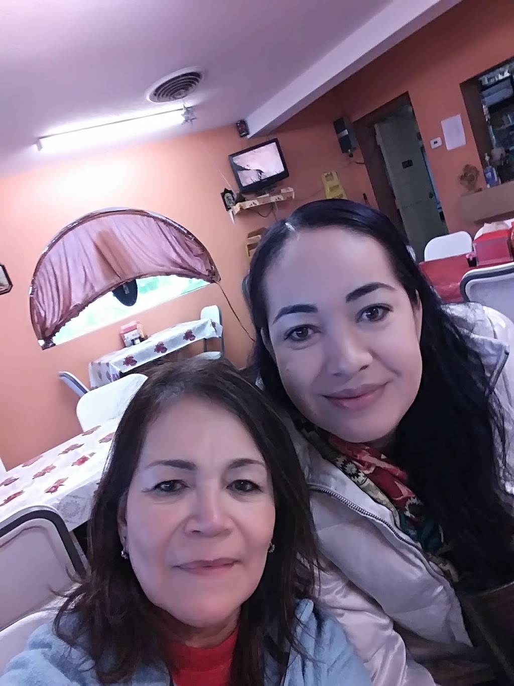 Mi Bella Ensenada | restaurant | 2612 NE 28th St, Fort Worth, TX 76111, USA | 8178310476 OR +1 817-831-0476