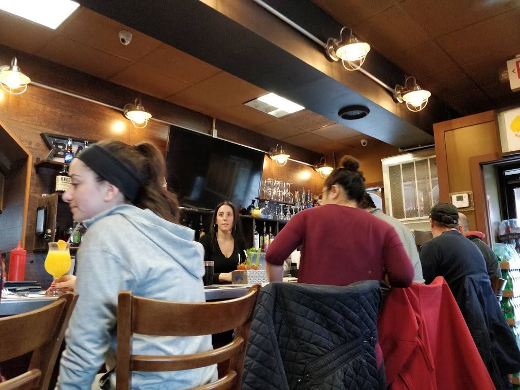 Sophias Restaurant | restaurant | 749 Military Rd, Buffalo, NY 14216, USA | 7164479661 OR +1 716-447-9661