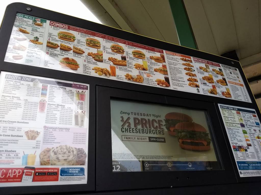 Sonic Drive-In | restaurant | 11309 Shadow Creek Pkwy, Pearland, TX 77581, USA | 7133400806 OR +1 713-340-0806
