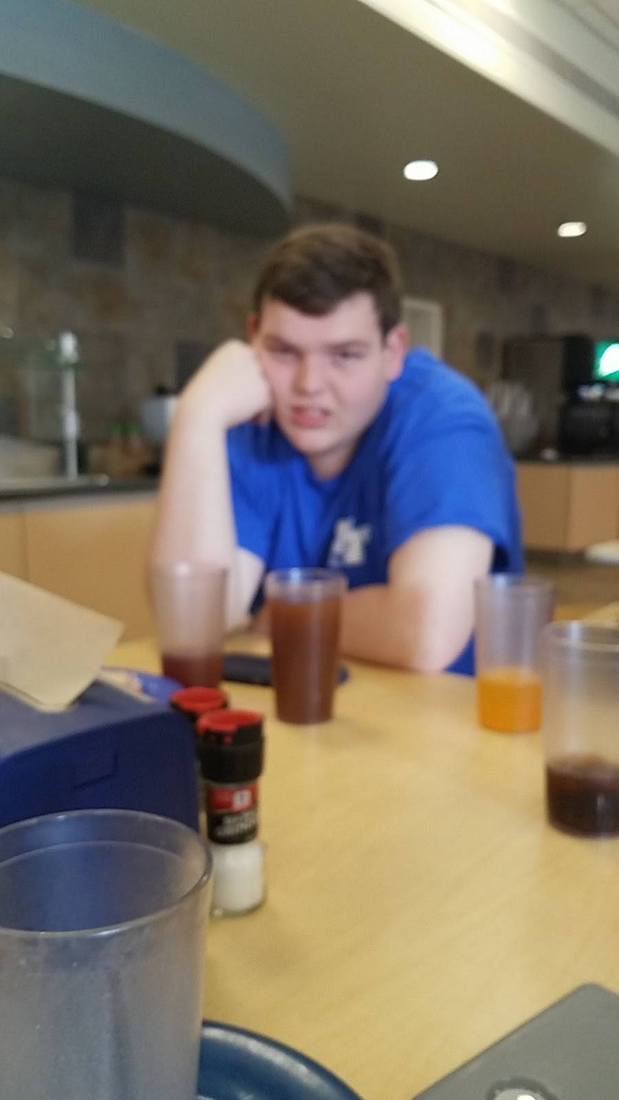 McCallie Dining Hall | restaurant | 1301 E Main St, Murfreesboro, TN 37130, USA | 6158982675 OR +1 615-898-2675