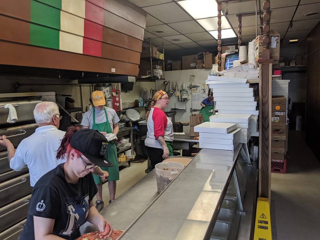 Dantes Pizza | restaurant | 3586 Indianola Ave, Columbus, OH 43214, USA | 6142685090 OR +1 614-268-5090