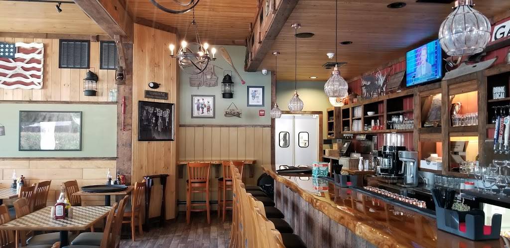 The Town Cabin Deli & Pub | restaurant | 285 Old Candia Rd, Candia, NH 03034, USA | 6034834888 OR +1 603-483-4888