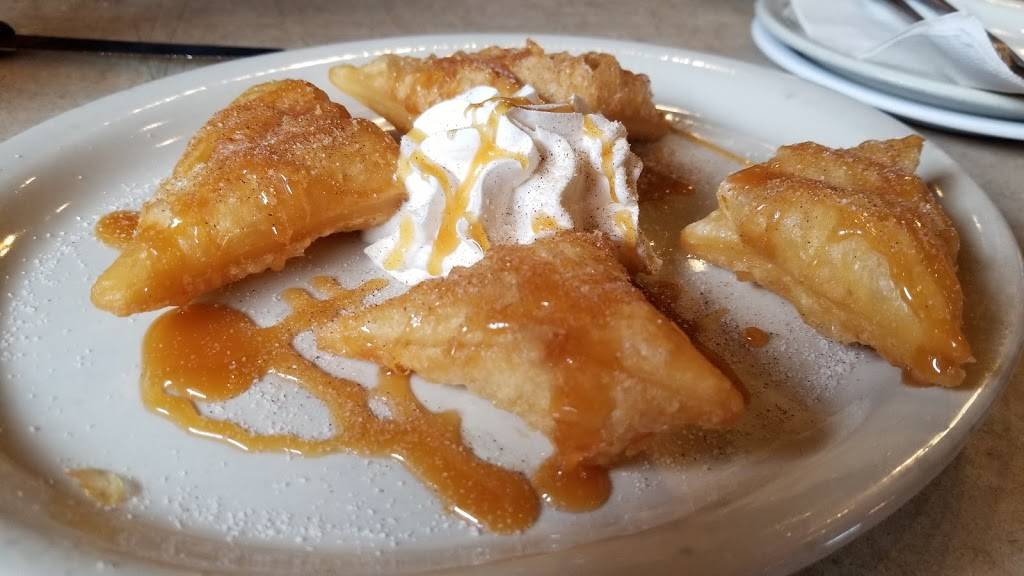 Montereys Little Mexico | restaurant | 602 Dalworth St, Grand Prairie, TX 75050, USA | 9726421237 OR +1 972-642-1237