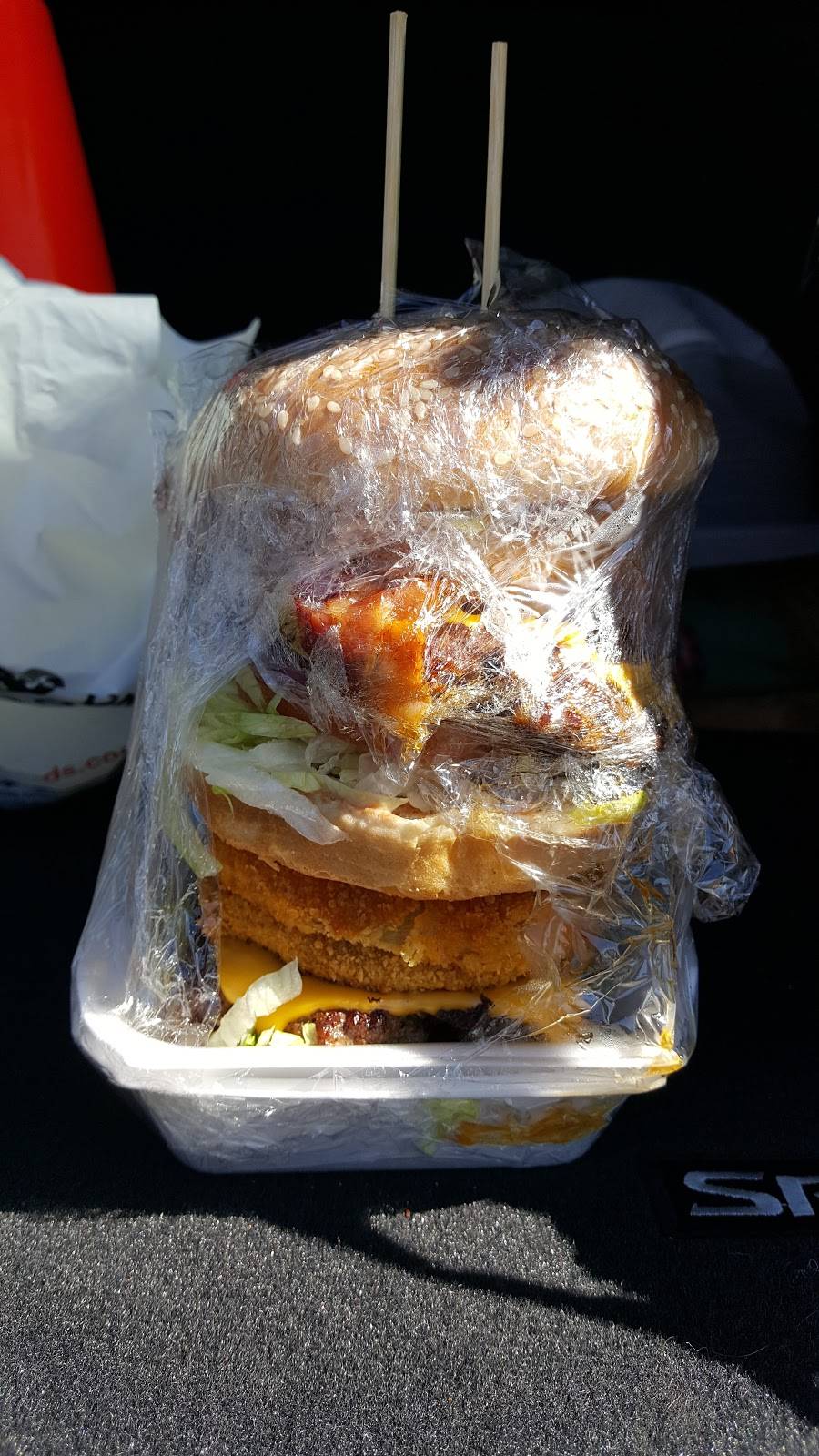 Peppis | restaurant | 17670 E Foothill Blvd, Fontana, CA 92335, USA | 9098224888 OR +1 909-822-4888