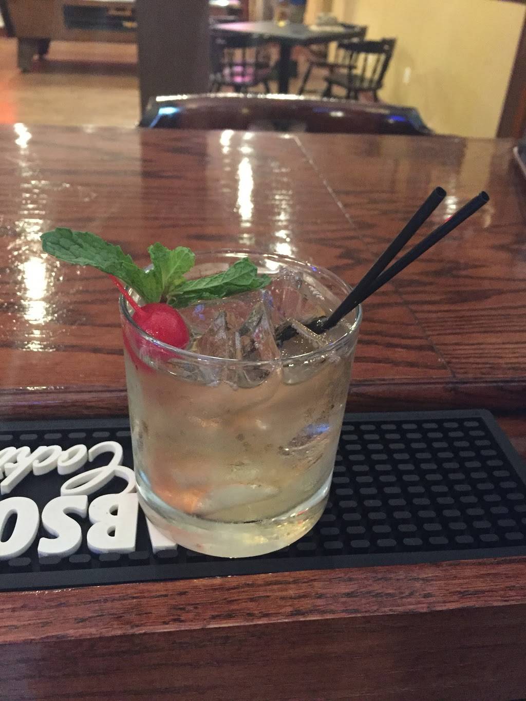 Dunnys Saloon | restaurant | 13 N Main St, Fall River, MA 02720, USA | 5086178330 OR +1 508-617-8330