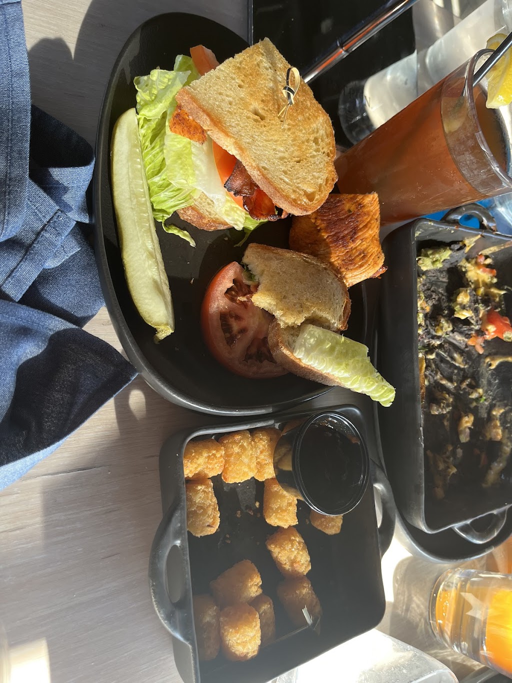 3rd Base LA | restaurant | 1562 N Cahuenga Blvd, Los Angeles, CA 90028, USA | 3236457470 OR +1 323-645-7470