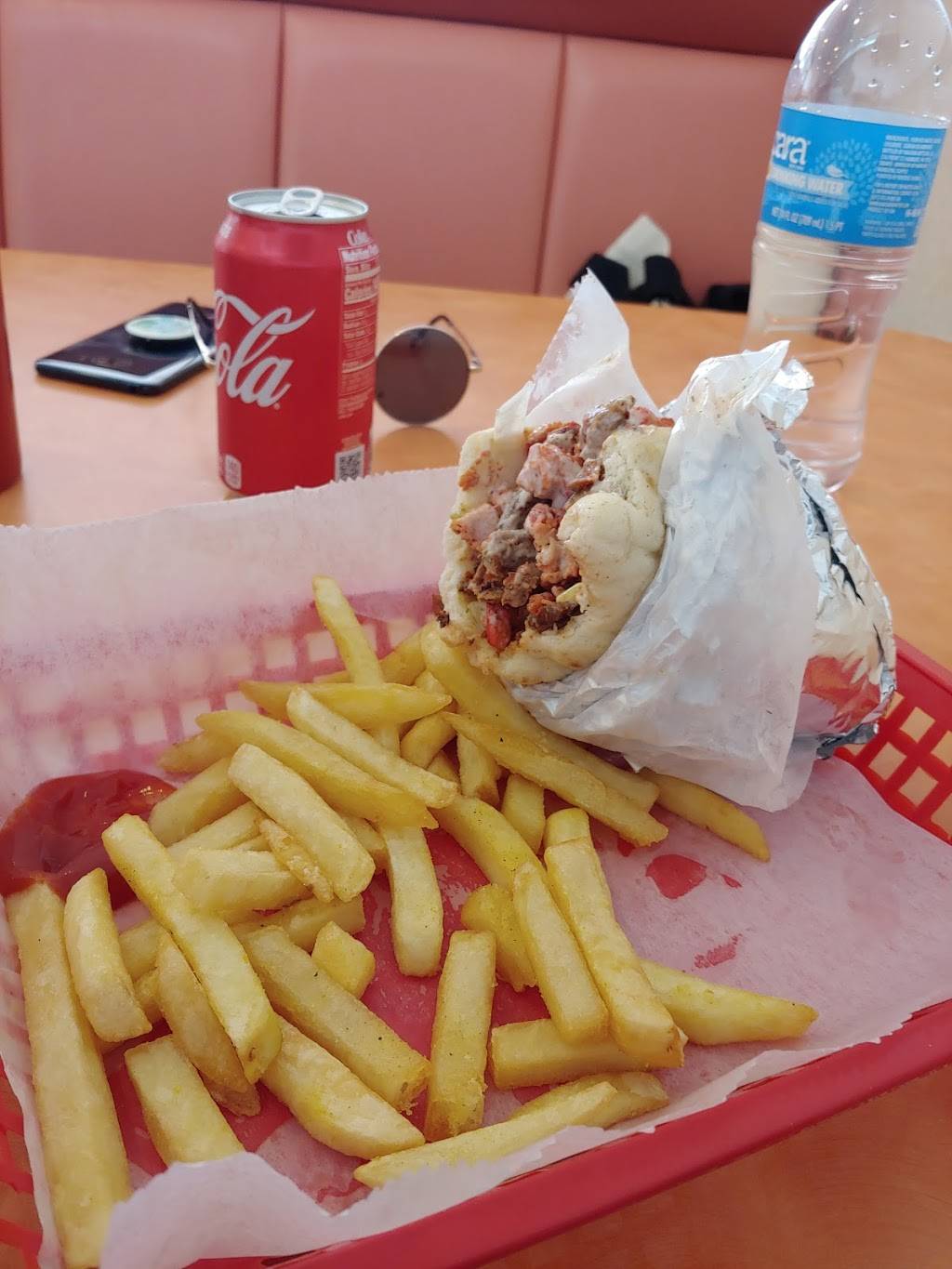 Afghan Chicken & Gyro | restaurant | 444 Lancaster Ave, Reading, PA 19611, USA | 6107433436 OR +1 610-743-3436