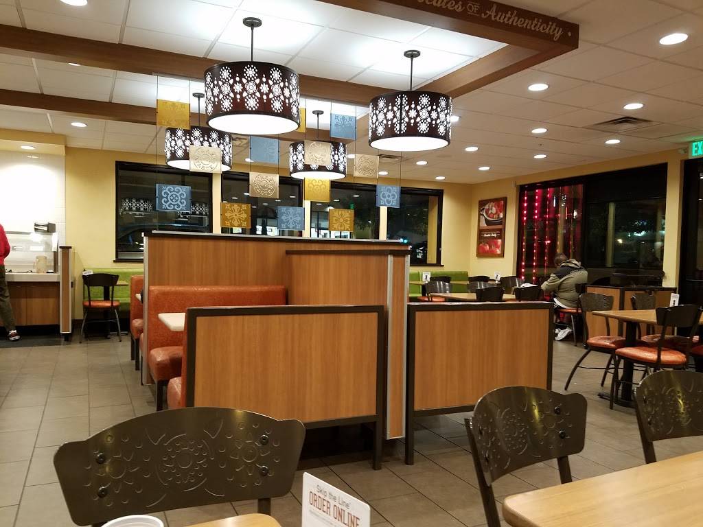 El Pollo Loco | restaurant | 1611 E Katella Ave, Orange, CA 92867, USA | 7145322766 OR +1 714-532-2766